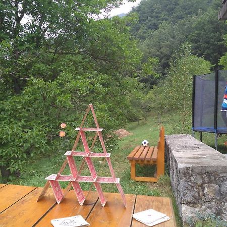 Taramour Cottages. โมจโคแวก ภายนอก รูปภาพ