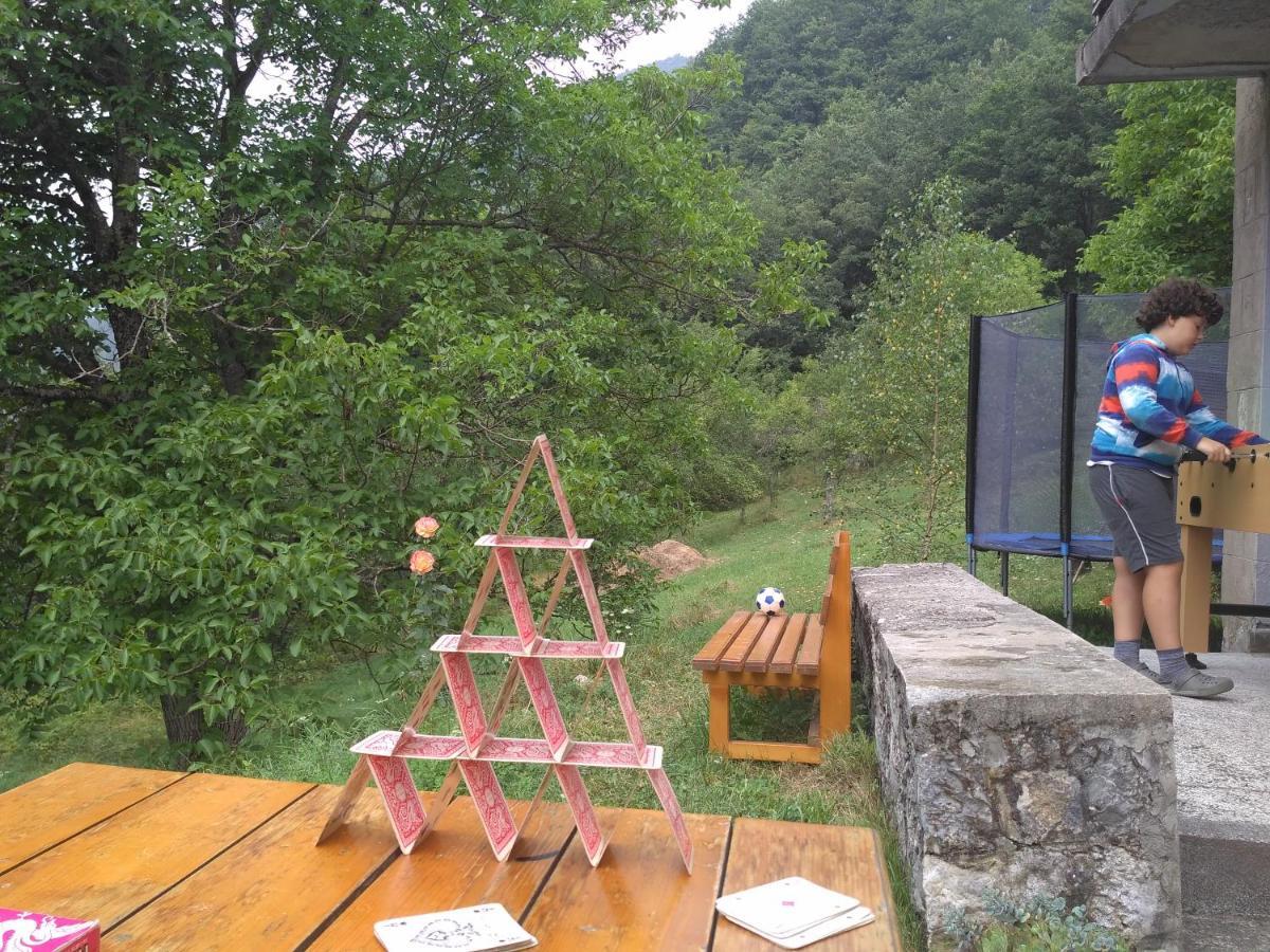 Taramour Cottages. โมจโคแวก ภายนอก รูปภาพ