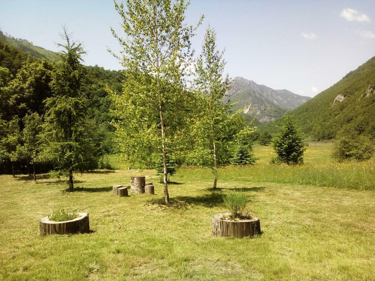 Taramour Cottages. โมจโคแวก ภายนอก รูปภาพ