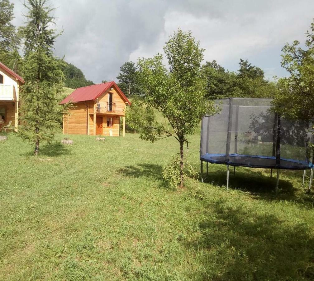 Taramour Cottages. โมจโคแวก ภายนอก รูปภาพ