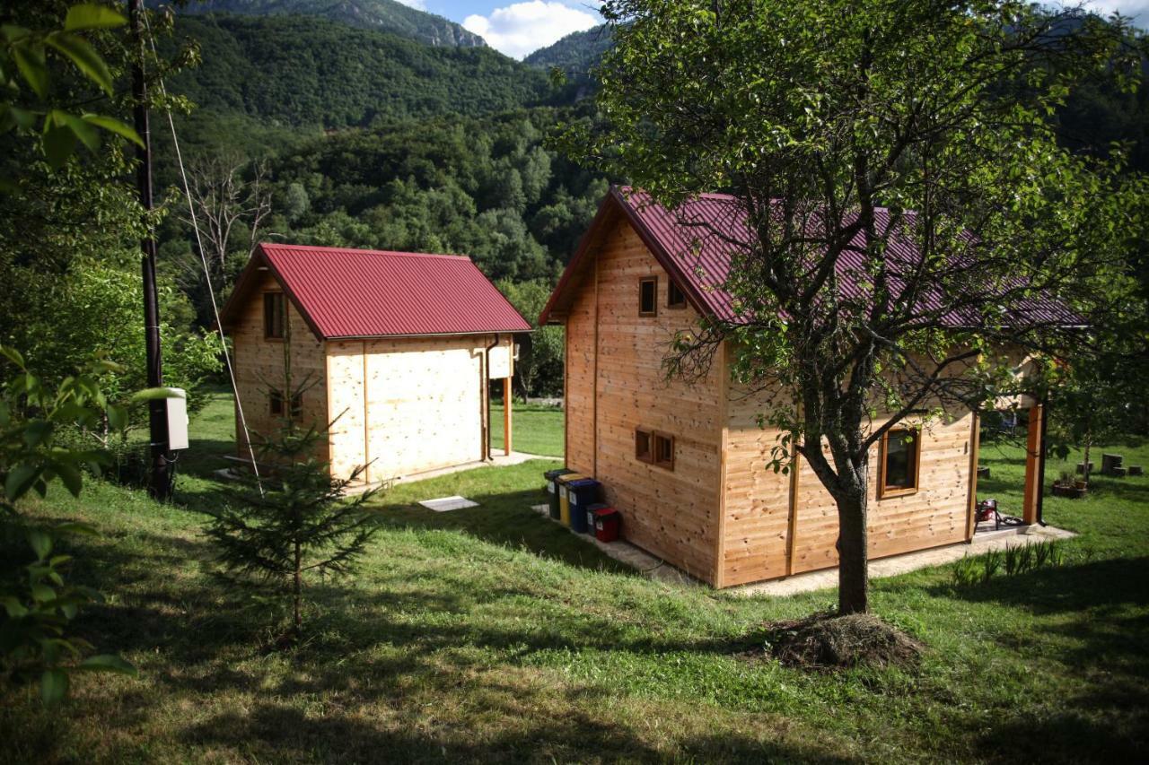 Taramour Cottages. โมจโคแวก ภายนอก รูปภาพ