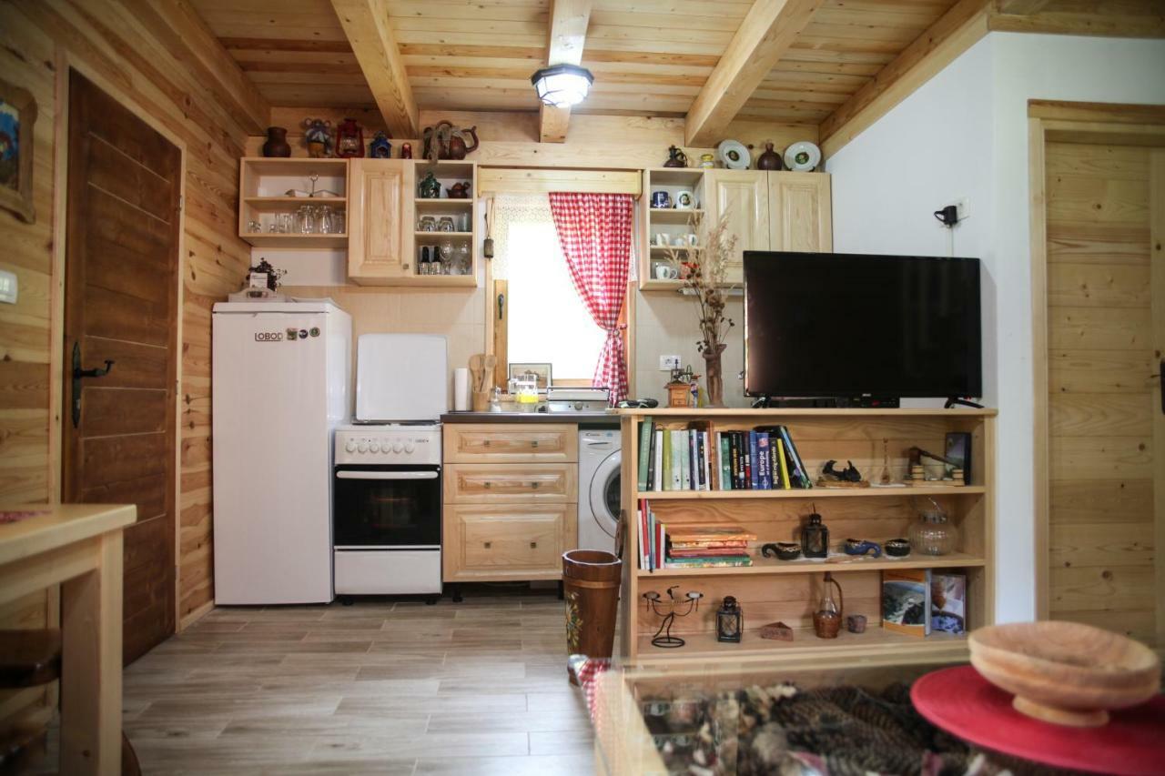 Taramour Cottages. โมจโคแวก ภายนอก รูปภาพ