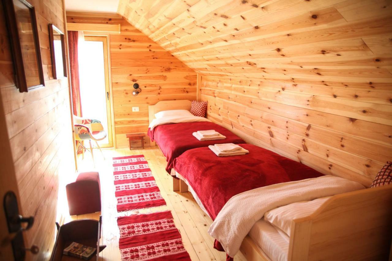 Taramour Cottages. โมจโคแวก ภายนอก รูปภาพ